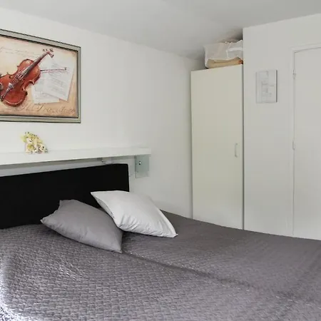 De Eik Otel 3*